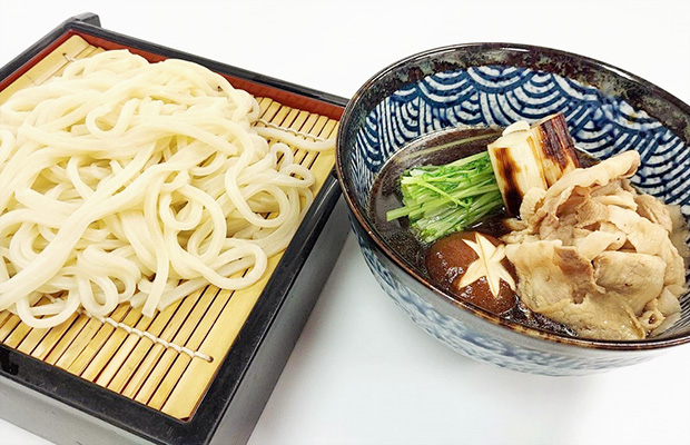 富士桜ポークの豚バラつけうどん